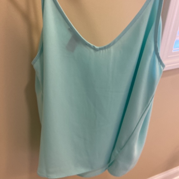 Aqua tank top - Picture 3 of 3